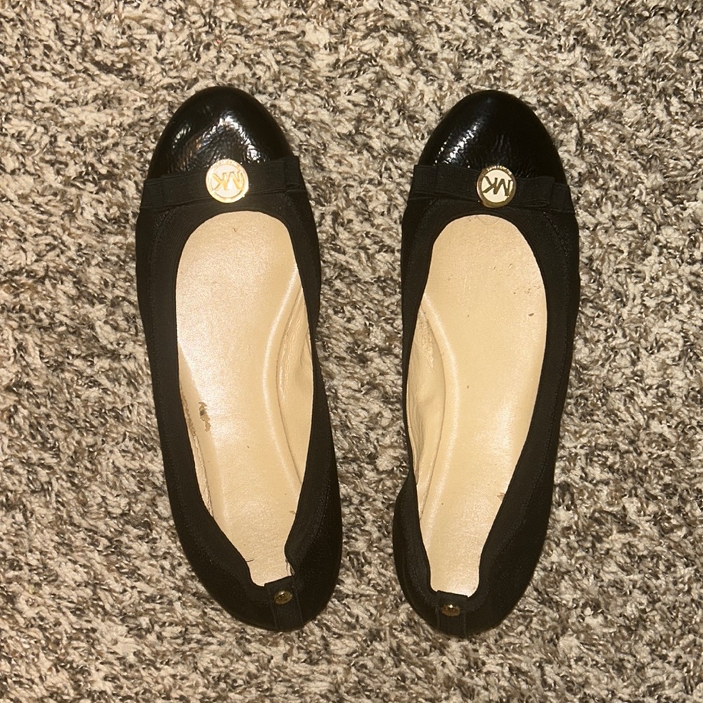 Black and Gold Michael Kors Flats